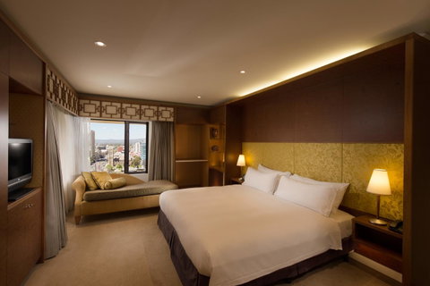 Hilton Adelaide - Winery Find 23