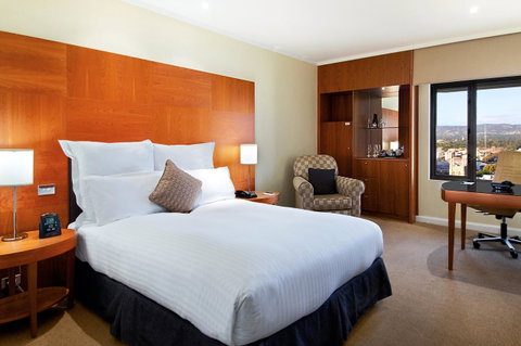 Hilton Adelaide - Winery Find 16