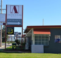 Ardeanal Motel - Winery Find