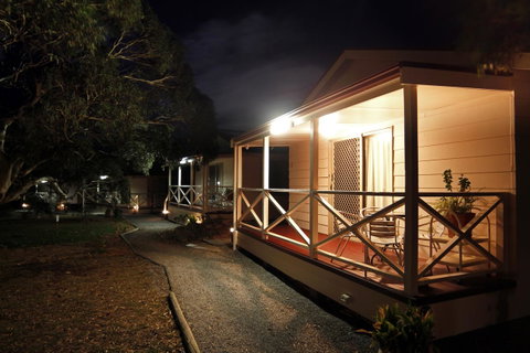 Cape Jervis Holiday Units - Winery Find 0