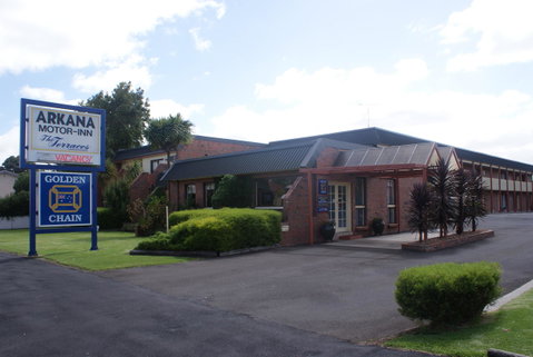 Arkana Motor Inn & Terrace Apartments - Winery Find 6