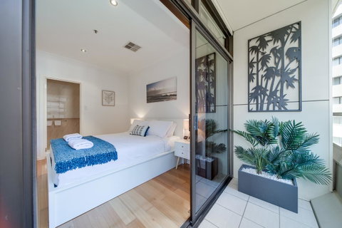 York Apartments On Grenfell - Winery Find 5