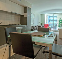 Adelaide DressCircle Apartments - North Terrace - Winery Find