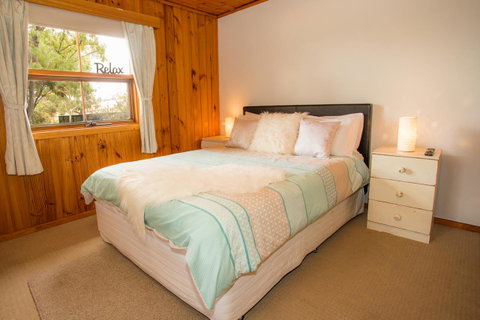 Seppelts View Cabins - Winery Find 20