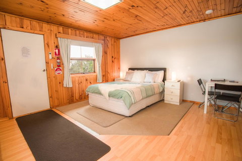 Seppelts View Cabins - Winery Find 19