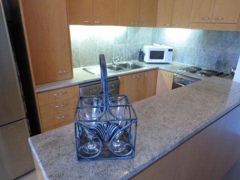 Lights Landing Apartments - Winery Find 7