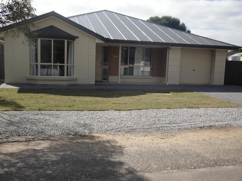 White Sands Retreat - Winery Find 0