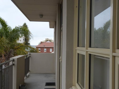 Glenelg Holiday Apartments - Corfu - Winery Find 2