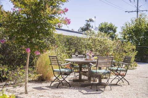 Mataro Cottage - Winery Find 27