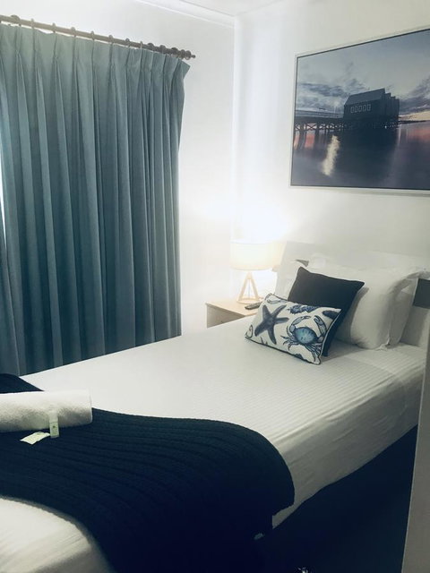 OCEAN BREEZE MOTEL - Winery Find 10