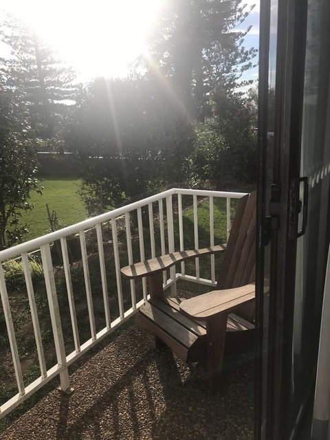 OCEAN BREEZE MOTEL - Winery Find 11