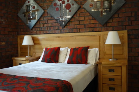 Glenelg Gateway Apartments - Winery Find 9
