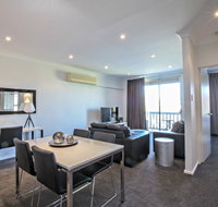 Adelaide DressCircle Apartments - Archer Street - Winery Find