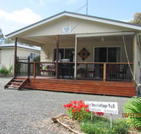 Lazy Days Bed Breakfast Cottage - Victor Harbor - Winery Find