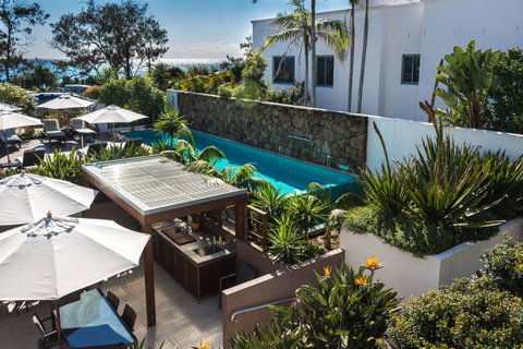 Bayview Beachfront Apartments, In Town Right On The Beach - Winery Find 12