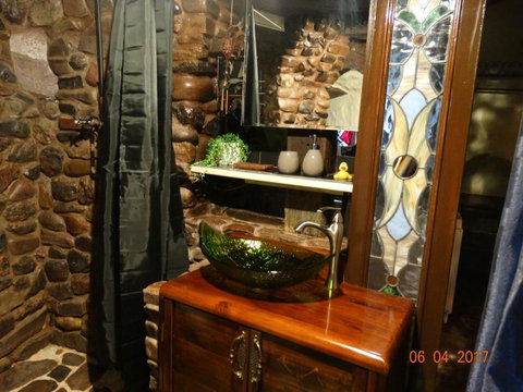 Di's Place - Winery Find 14