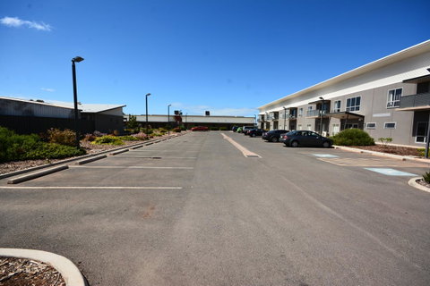 Aligned Corporate Residences Whyalla - Winery Find 18