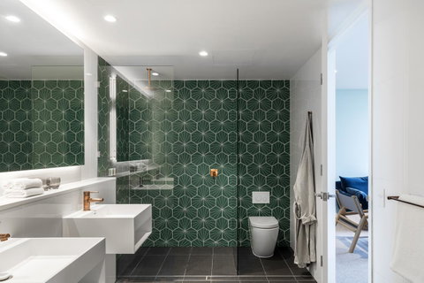 Citadines Connect Sydney Airport - Winery Find 25