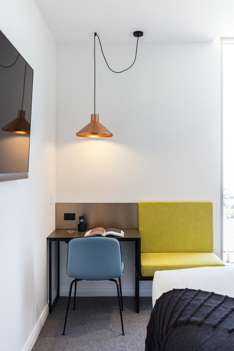 Citadines Connect Sydney Airport - Winery Find 23