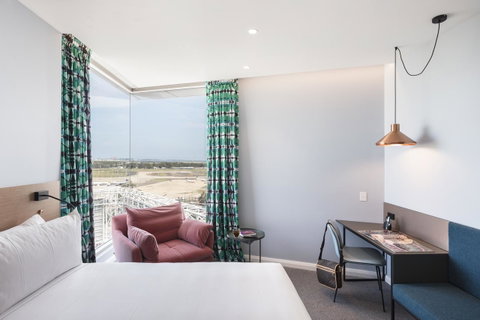 Citadines Connect Sydney Airport - Winery Find 17