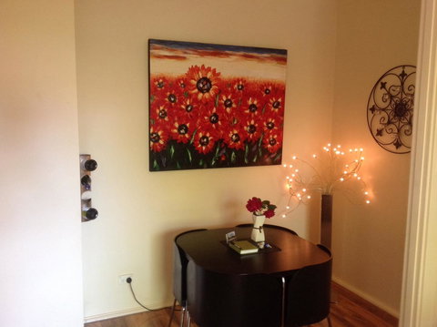 Oats Cottage - Winery Find 4