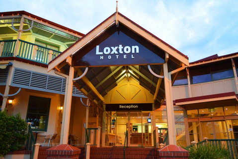 Loxton Community Hotel Motel - Winery Find 0