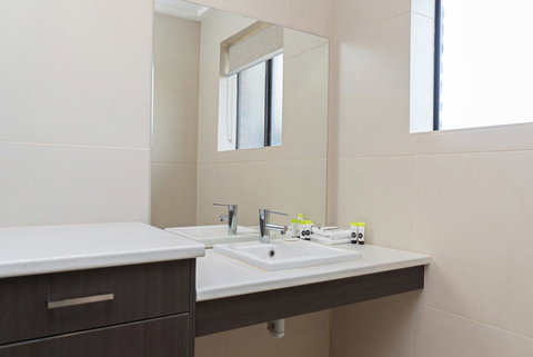 Mick O\'Sheas - Winery Find 2