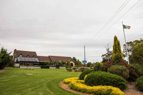 Mick O\'Sheas - Winery Find 35