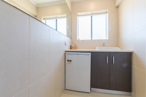 Mick O\'Sheas - Winery Find 27