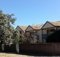 Townhouse On The Marina - Winery Find