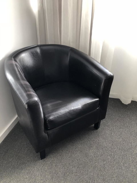 Adelaide Airport Motel - Winery Find 21