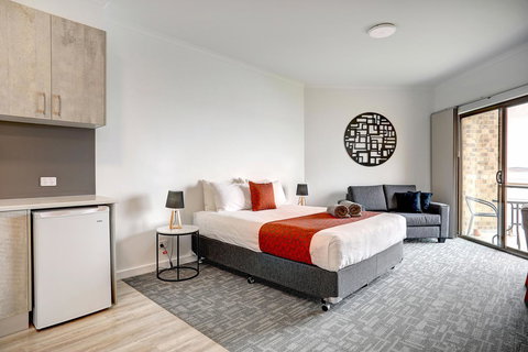 Limani Motel - Winery Find 28