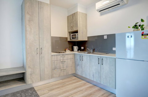 Limani Motel - Winery Find 20