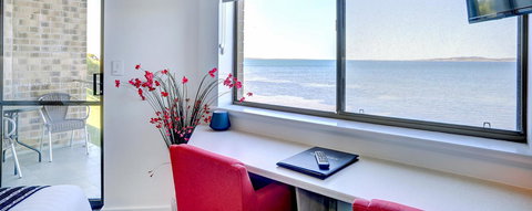 Limani Motel - Winery Find 32