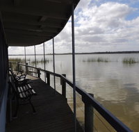 PS Federal Retreat Paddle Steamer Goolwa - Winery Find