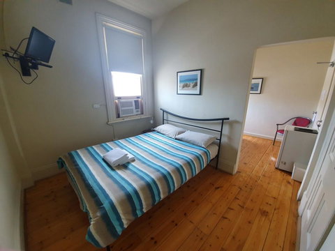 Pier Hotel Port Lincoln - Winery Find 18