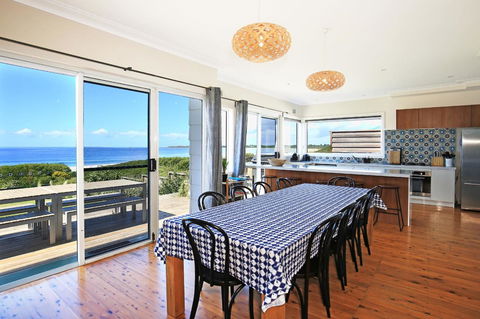 Culburra Beachhouse - Winery Find 6