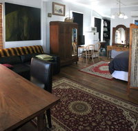 Wallace Lodge - Winery Find