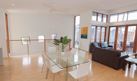 South Shores Yellowfin Villa 96 - South Shores Normanville - Winery Find 15