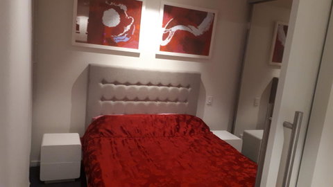 Luxury Apartment - Winery Find 8