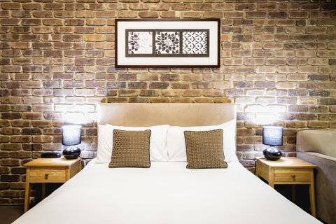 The Lodge By Manna - Winery Find 5