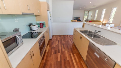 South Shores Villa 31 - South Shores Normanville - Winery Find 4