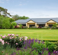 The Barn Accommodation - Winery Find