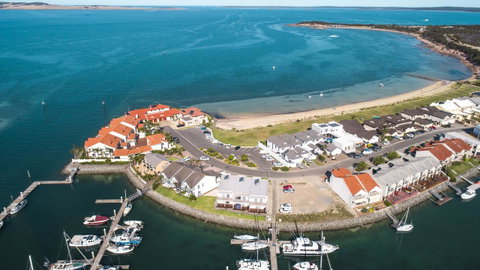 Mariners Cay Apartment - Winery Find 0