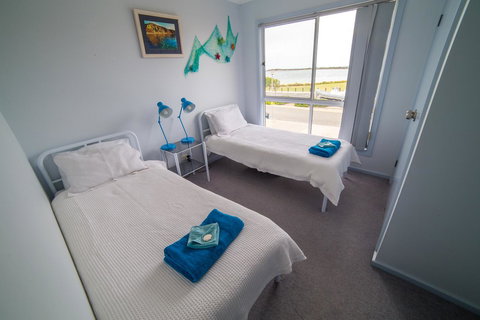 Marina Reflections - Winery Find 16