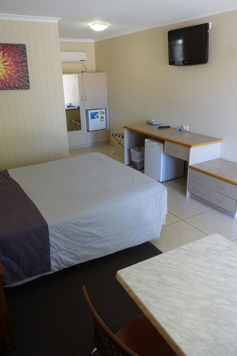 Discovery Parks - Port Augusta - Winery Find 32