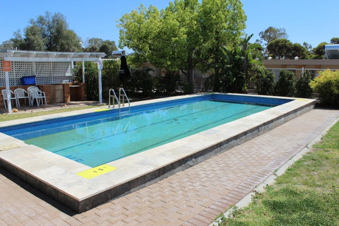 Discovery Parks - Port Augusta - Winery Find 17