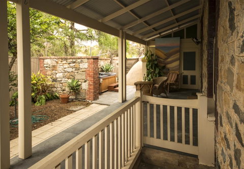 Yankalilla Bay Homestead - Winery Find 5
