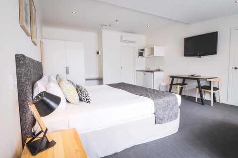 Manna By Haus - Winery Find 11