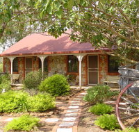 Langmeil Cottages - Winery Find